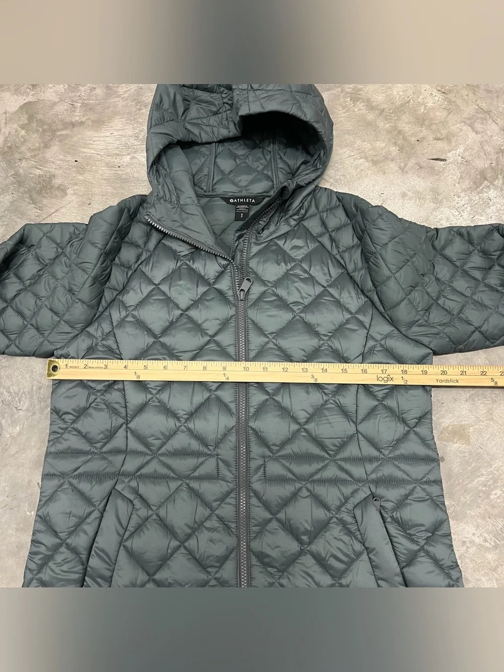 Athleta Whisper Featherless Long Insulated Hooded Puffer Parka Quilted Sz S Gray